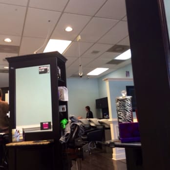 Synergy Salon - Hair washing area. - Hair Salons Near Me - Valrico, Florida Synergy Salon - Hair washing area. - Hair Salons Near Me - Valrico, Florida