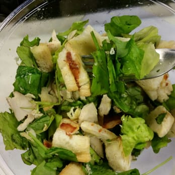 Iván Express - El concepto de "crouton" es pedazos de sanguche viejo... - Food Delivery Services Near Me - Buenos Aires, C