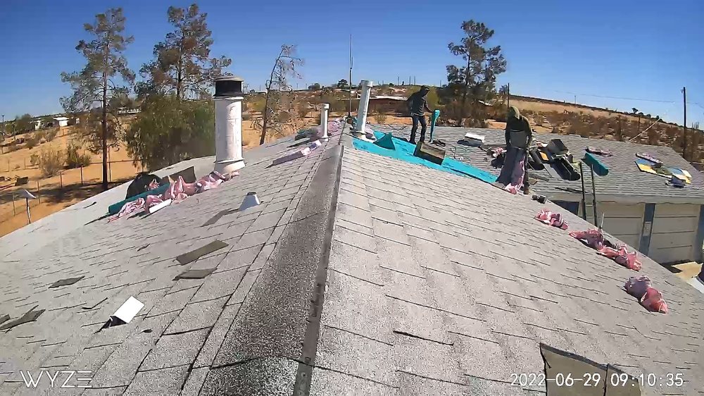 Slide of Elite Roofing