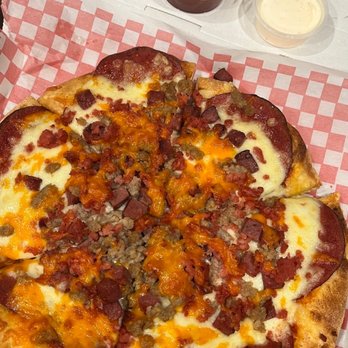 Seniore's Pizza - Pizza Near Me - Calgary, Alberta Seniore's Pizza - Pizza Near Me - Calgary, Alberta