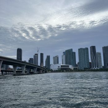 Bayride Tours - Boat Charters Near Me - Miami, Florida Bayride Tours - Boat Charters Near Me - Miami, Florida