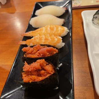 Volcano - Spicy tuna, shrimp and red snapper sushi - Japanese Near Me - Baton Rouge, Louisiana