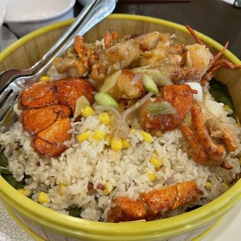 Neptune Palace Seafood Restaurant - Lobster sticky rice - Dim Sum Near Me - Surrey, British Columbia Neptune Palace Seafood Restaurant - Lobster sticky rice - Dim Sum Near Me - Surrey, British Columbia