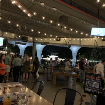 Culinary Dropout - Games, huge outdoor area - New American Near Me - Austin, Texas