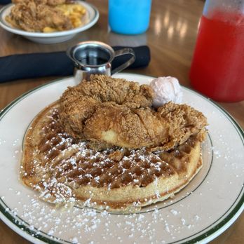 Fixins Soul Kitchen - Chicken and waffles - Soul Food Near Me - Tulsa, Oklahoma