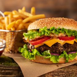 Kebab Platters - Cheeseburger with Fries