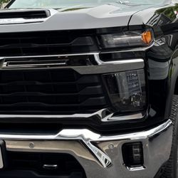 Collision Masters MN - Perfect repair to a brand new truck.