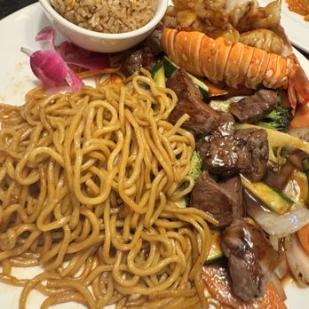 Fancy Q Sushi & Thai - Sushi Bars Near Me - Apopka, Florida Fancy Q Sushi & Thai - Sushi Bars Near Me - Apopka, Florida