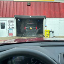 The Patriot Car Wash - Entrance.