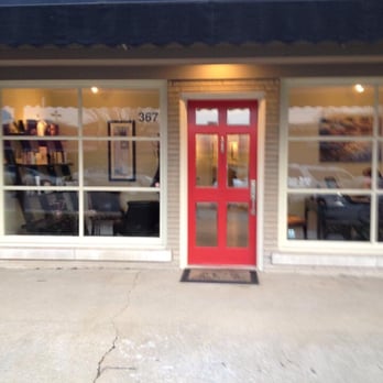 Kendall's Salon - Entrance to Kendalls Salon on Romany Road - Hair Salons Near Me - Lexington, Kentucky Kendall's Salon - Entrance to Kendalls Salon on Romany Road - Hair Salons Near Me - Lexington, Kentucky