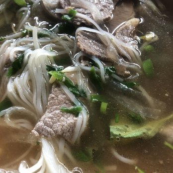 Pho Lucky - Detroit - P4 - PHỞ TÁI, CHÍN, BÒ VIÊN - Vietnamese Near Me - Detroit, Michigan Pho Lucky - Detroit - P4 - PHỞ TÁI, CHÍN, BÒ VIÊN - Vietnamese Near Me - Detroit, Michigan