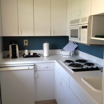 Navy Gateway Inn & Suites - Kitchen with stove - Hotels Near Me - Patuxent River, Maryland
