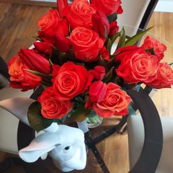 Royer's Flowers & Gifts