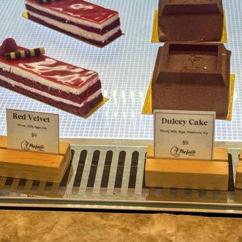 Fior di Latte - Cafes Near Me - Burnaby, British Columbia