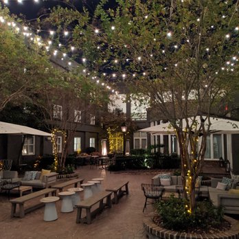 Kimpton Brice Hotel - Courtyard - Hotels Near Me - Savannah, Georgia Kimpton Brice Hotel - Courtyard - Hotels Near Me - Savannah, Georgia