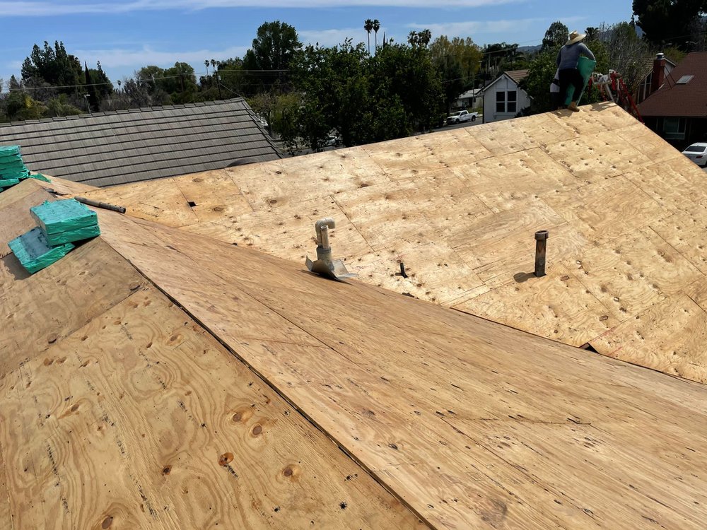 Slide of A1 American Roofing