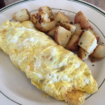 Grandmas Kitchen - Ham/two cheese omelette with home fried potatoes. - American Near Me - Monterey, California Grandmas Kitchen - Ham/two cheese omelette with home fried potatoes. - American Near Me - Monterey, California