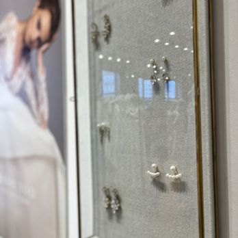 Jenny Yoo - Sample earrings - Bridal Near Me - Chicago, Illinois