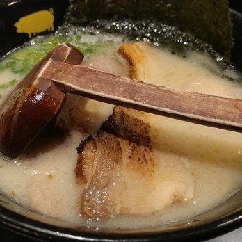 KINTON RAMEN CHURCH - Traditional pork ramen at Kinton Ramen - Ramen Near Me - Toronto, Ontario KINTON RAMEN CHURCH - Traditional pork ramen at Kinton Ramen - Ramen Near Me - Toronto, Ontario