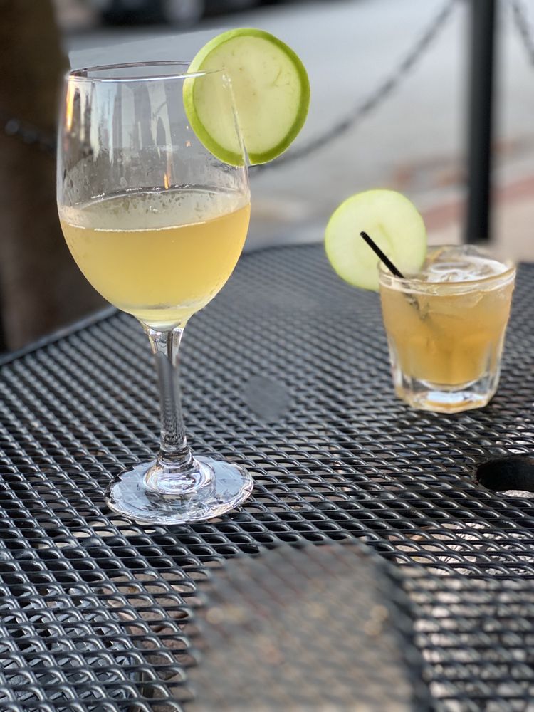 Captain Ratty's Seafood Restaurant