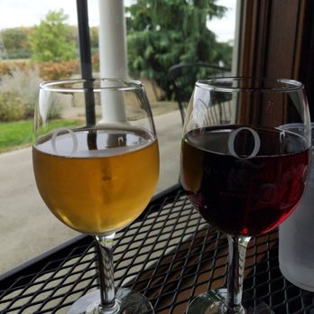 Quarry Hill Winery - Riesling and can franc - Wineries Near Me - Berlin Heights, Ohio Quarry Hill Winery - Riesling and can franc - Wineries Near Me - Berlin Heights, Ohio