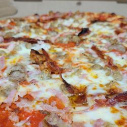 Za Pie Pizzeria - Meat Za pizza with extra cheese