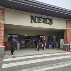 Neu's Hardware Tools Paint