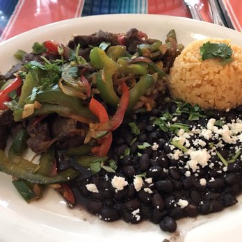 Viva Cinco De Mayo - Fajitas with Steak - Mexican Near Me - Albany, New York Viva Cinco De Mayo - Fajitas with Steak - Mexican Near Me - Albany, New York