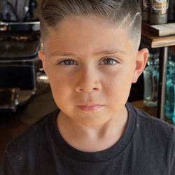 Livermore barbershop cuts by Vic