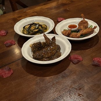Flambo Caribbean Restaurant - Coconut Shrimp Wings Curried Mussels - Trinidadian Near Me - Philadelphia, Pennsylvania Flambo Caribbean Restaurant - Coconut Shrimp Wings Curried Mussels - Trinidadian Near Me - Philadelphia, Pennsylvania