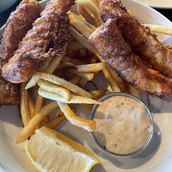 Louie's Wine Dive - Champagne Fish & Chips - New American Near Me - Des Moines, Iowa