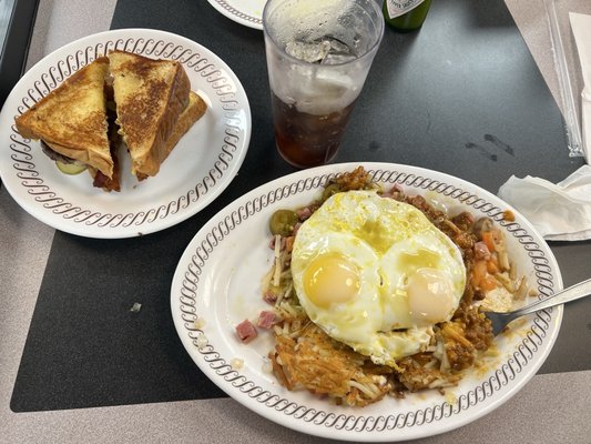 Waffle House by null