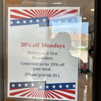 KFC - 20% off Military & First Responders on Mondays - Fast Food Near Me - Temple, Texas
