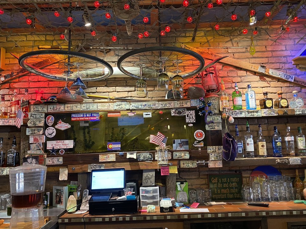 CHIPPERS DOWNTOWN Updated September 2024 147 Photos 285 6th St