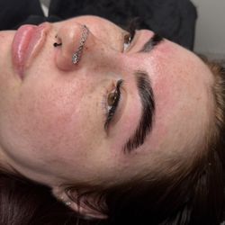 MYLASHBAE - Brow lamination, tint and wax
