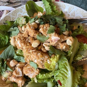 Starling - Thai chicken salad - Desserts Near Me - Edina, Minnesota