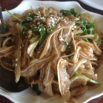 Dim Sum King - Pig Ears, really really good. Add some sambal/chili oil and it's perfect. - Dim Sum Near Me - Daly City, California Dim Sum King - Pig Ears, really really good. Add some sambal/chili oil and it's perfect. - Dim Sum Near Me - Daly City, California