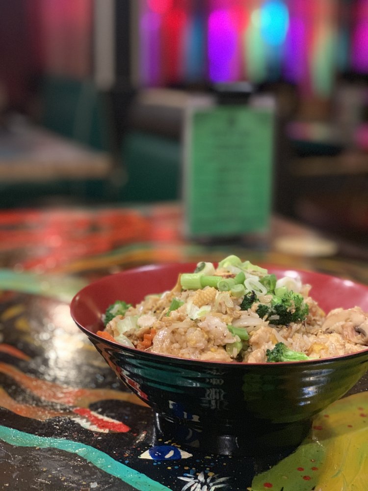 THE EMERALD OF SIAM THAI RESTAURANT AND LOUNGE 67 Photos & 131