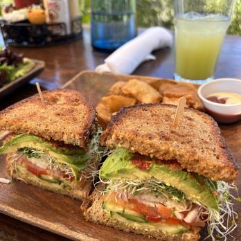 Cafe on 27 - Breakfast & Brunch Near Me - Topanga, California Cafe on 27 - Breakfast & Brunch Near Me - Topanga, California