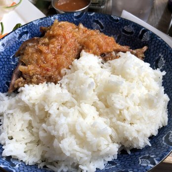 5ive Spice - Short ribs with rice - Vietnamese Near Me - Brooklyn, New York