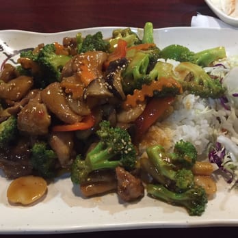 Kangchon - Chicken and brocolli...and other veggies - Korean Near Me - Centreville, Virginia