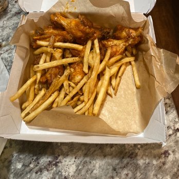 Buffalo Wild Wings - thanks? - American Near Me - Fort Worth, Texas Buffalo Wild Wings - thanks? - American Near Me - Fort Worth, Texas