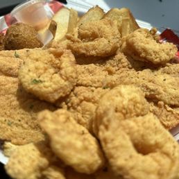 Shrimp and Catfish Combo Platter