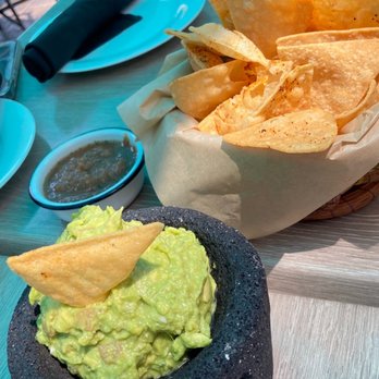 Pez Cantina - Chips & Guacamole - Seafood Near Me - Los Angeles, California Pez Cantina - Chips & Guacamole - Seafood Near Me - Los Angeles, California