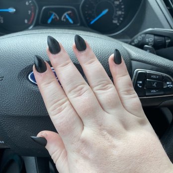 De Lux Nails Spa - Bleeding nail beds, uneven shapes, lumpy. I asked him to redo the pinky bc it wasn't shaped like the rest and he gave attitude over it. - Nail Salons Near Me - Mount Pleasant, South Carolina