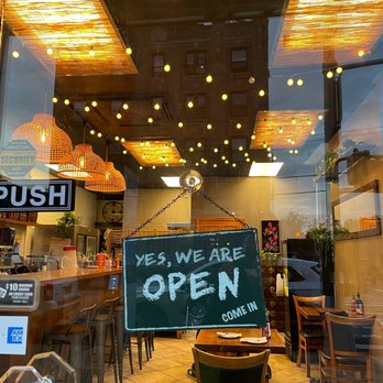 Lotus 1 - Vietnamese Near Me - Astoria, New York