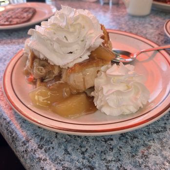 Belgian Waffle Works - Burgers Near Me - Lake Arrowhead, California