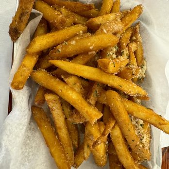 Loi's Kitchen - Cajun garlic fries - Vietnamese Near Me - Garden Grove, California Loi's Kitchen - Cajun garlic fries - Vietnamese Near Me - Garden Grove, California