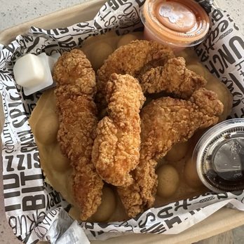 Aloha Waffle Bar - Chicken N' Waffles - Coffee & Tea Near Me - Jacksonville, Florida