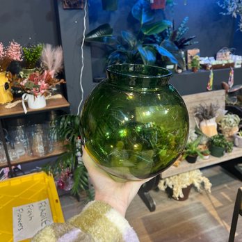 The Scarlet Flower - Vases galore! - Florists Near Me - Long Beach, California The Scarlet Flower - Vases galore! - Florists Near Me - Long Beach, California